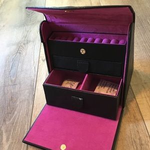 NWOT Travel Jewelry Case